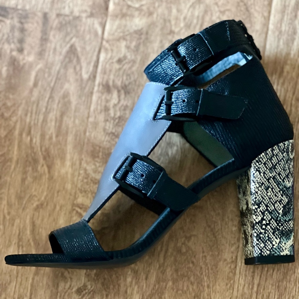 REBECCA MINKOFF Women's Blk Strappy Crackled Sky Sandals M8510493 Sz 8.5